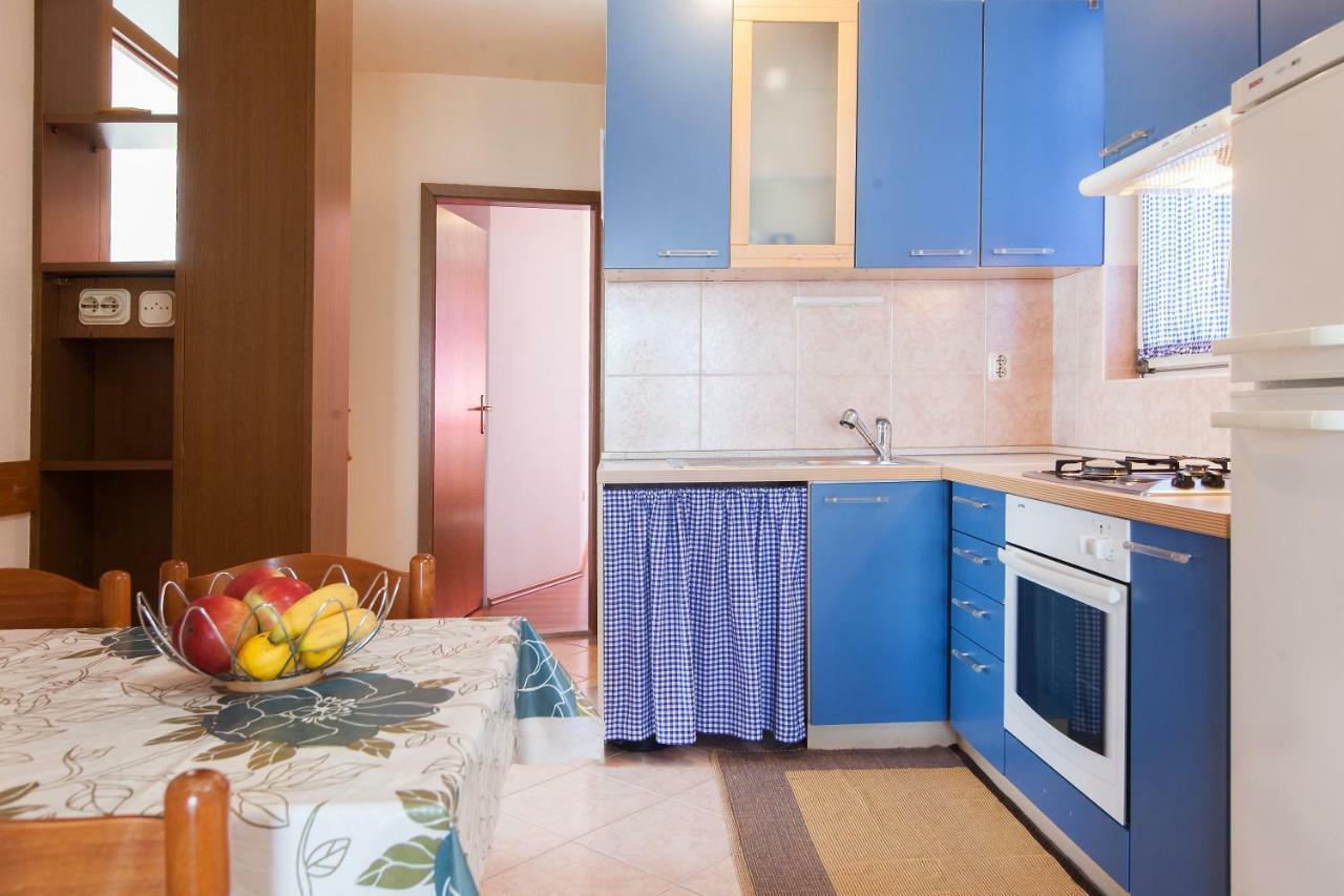 Apartmani Ivica Krzanic Podgora Buitenkant foto